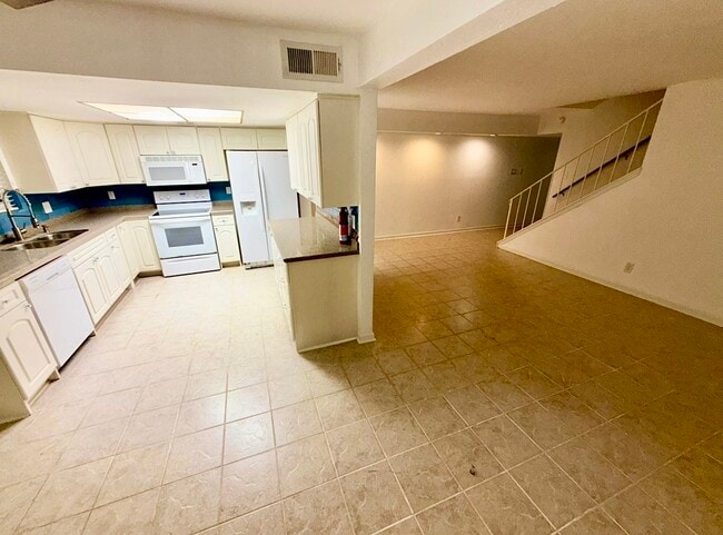 Foto del edificio - 5005 Georgi Ln
