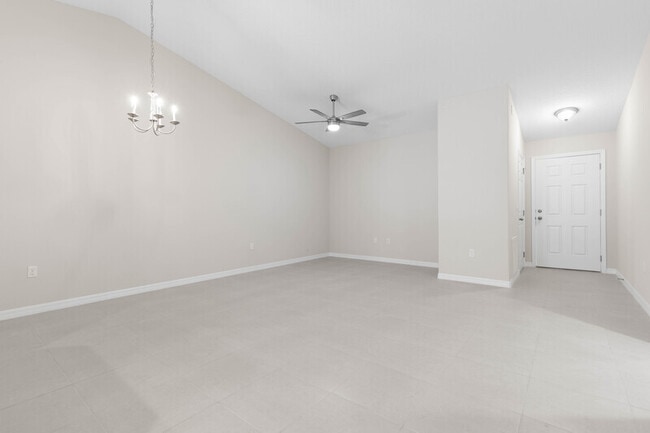 Building Photo - 24 Untermeyer Pl