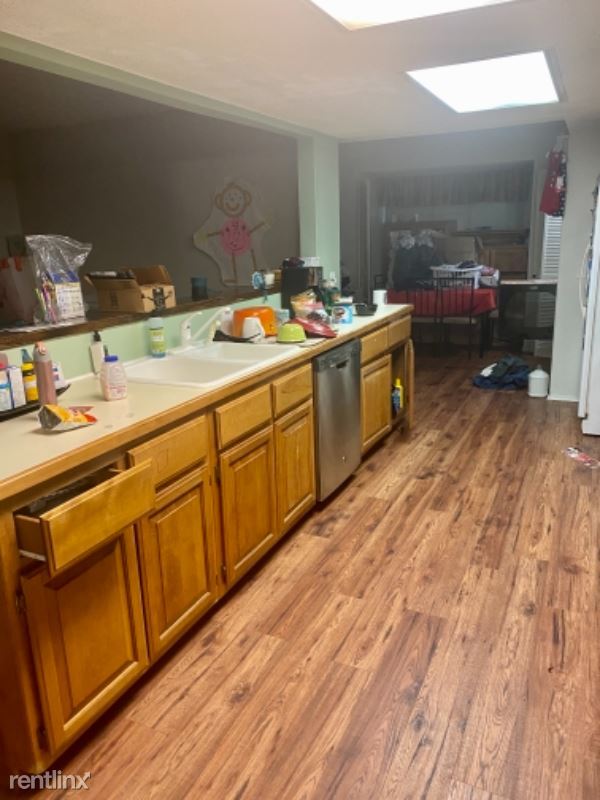 Foto del edificio - 3 br, 3 bath Townhome - 12813 Stillwood Dr