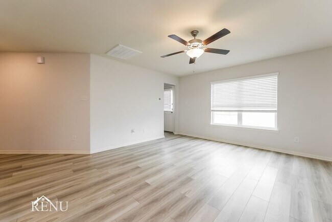 Foto del edificio - 10519 Copper Ridge Dr