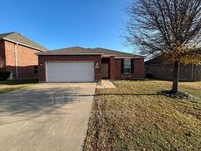 Building Photo - 5821 Mirror Ridge Dr