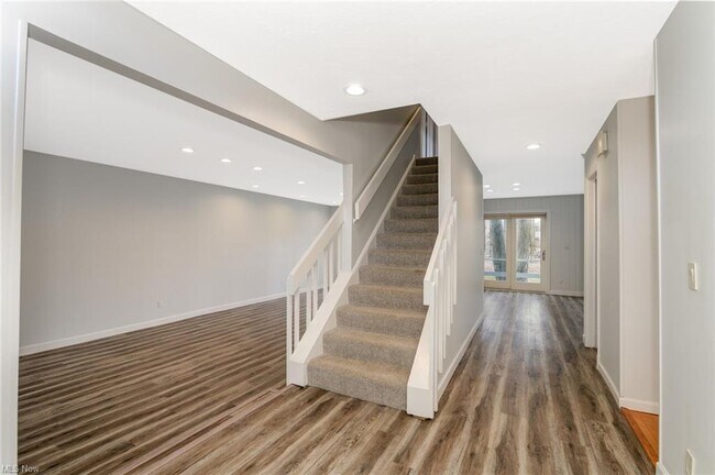 Foto del edificio - 5139 Cheswick Dr