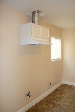 Building Photo - 2316 Castro Ln
