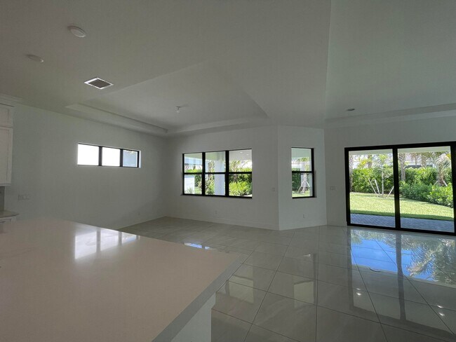 Foto del edificio - 13575 Artisan Cir