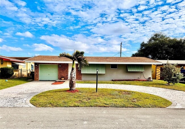Building Photo - 1411 NW 79th Way