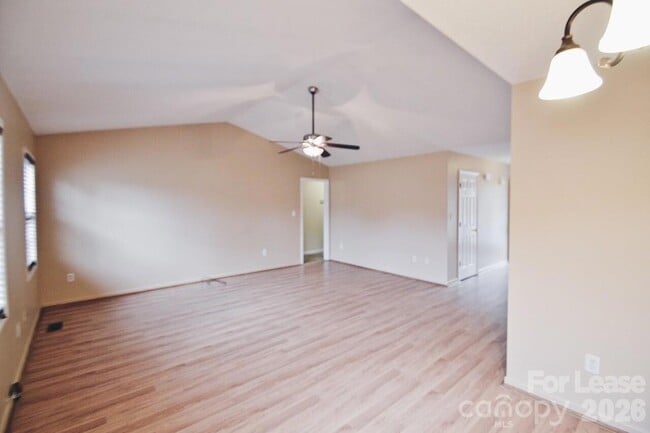Building Photo - 5139 Silver Tree Trail
