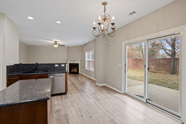 Building Photo - 26 Deckers Way