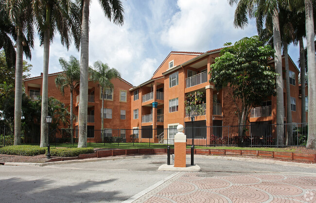 Foto del edificio - 1780 Palm Cove Blvd