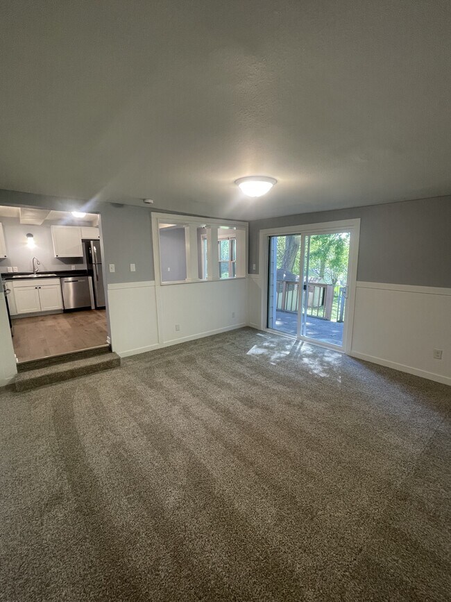 Foto del edificio - 7008 SW 15th St