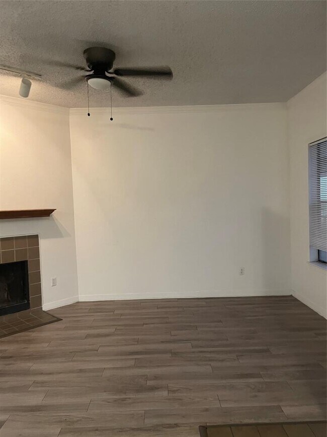 Foto del edificio - 915 W 23rd St