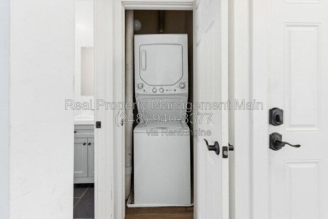 Foto del edificio - 1612 Bagley St
