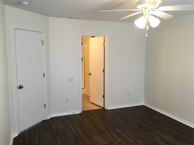 Foto del edificio - 3008 Woodbridge St