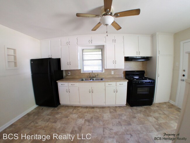 Foto del edificio - 907 E 27th St