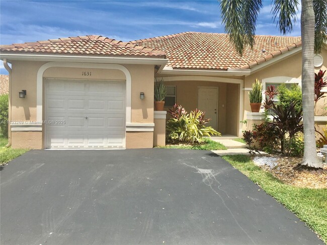 Building Photo - 1631 Orion Ln