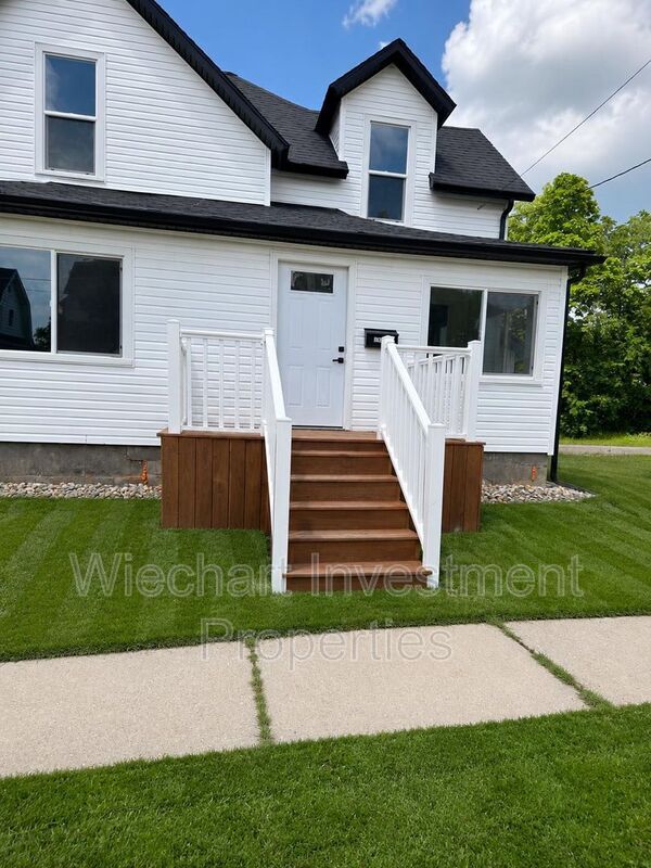 Building Photo - 770 Richie Ave