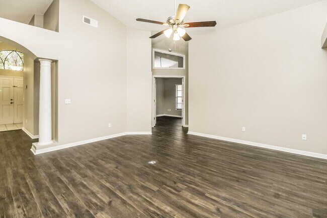 Foto del edificio - 1045 Piedmont Oaks Dr
