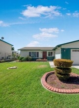 Building Photo - 24787 Valecrest Dr