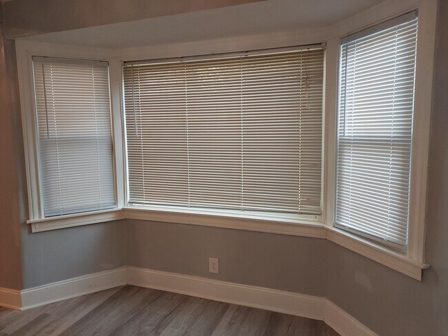 Foto del edificio - 1432 Platt Springs Rd