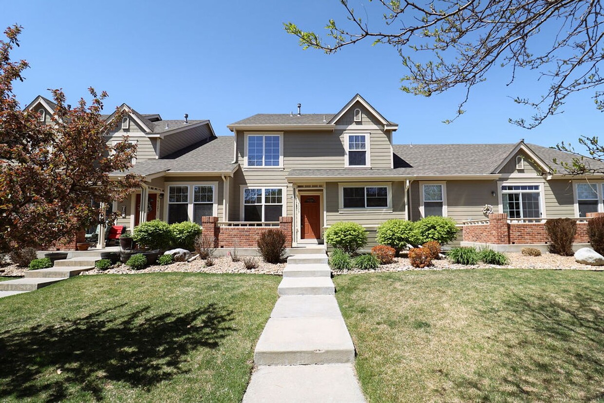 Primary Photo - Beautiful Updated Town Home in Fort Collins