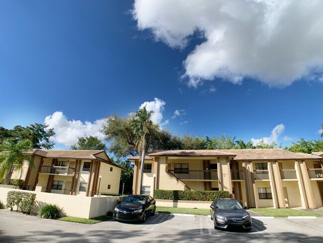 Building Photo - 11309 Royal Palm Blvd