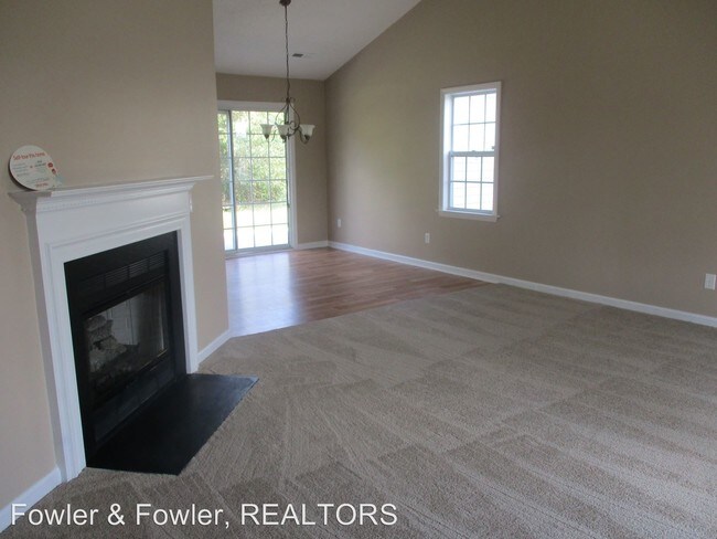 Foto del edificio - 3 br, 2 bath House - 118 Hammond Drive