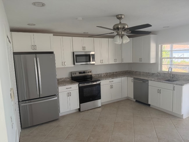 Foto del edificio - 430 14th St SW