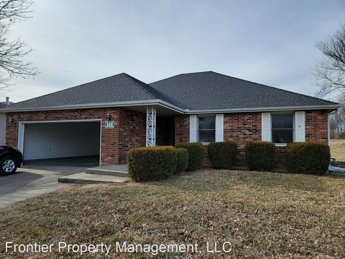 508 Creach Dr, Warrensburg, MO 64093 House Rental in Warrensburg, MO