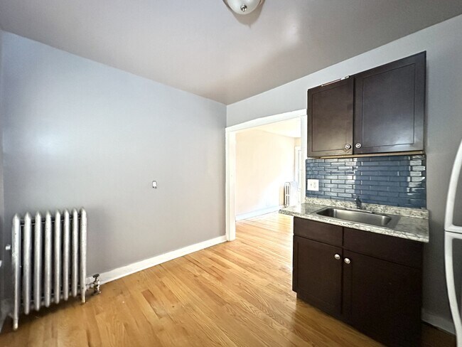 Foto del edificio - 4031 W Melrose St