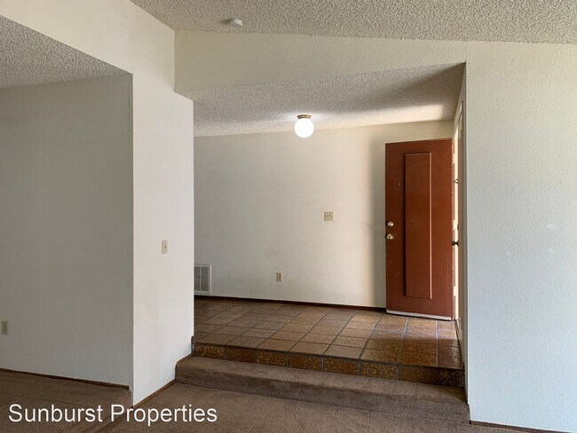 Building Photo - 4 br, 2 bath House - 1320 Stonebridge Way