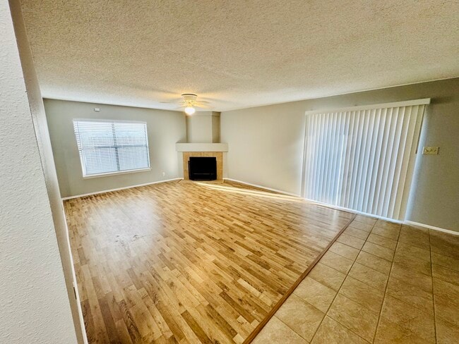 Foto del edificio - 9250 Ridge Path