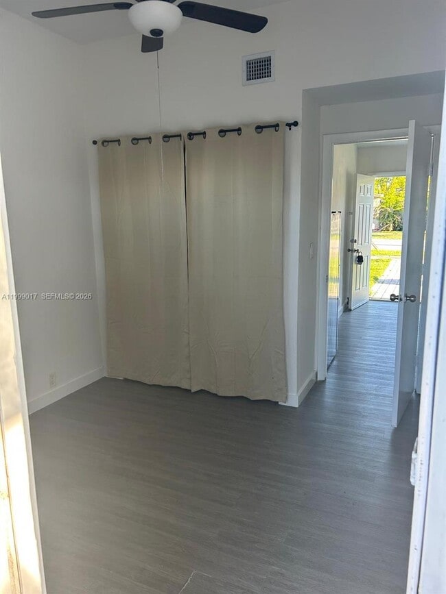 Foto del edificio - 10296 SW 175th St