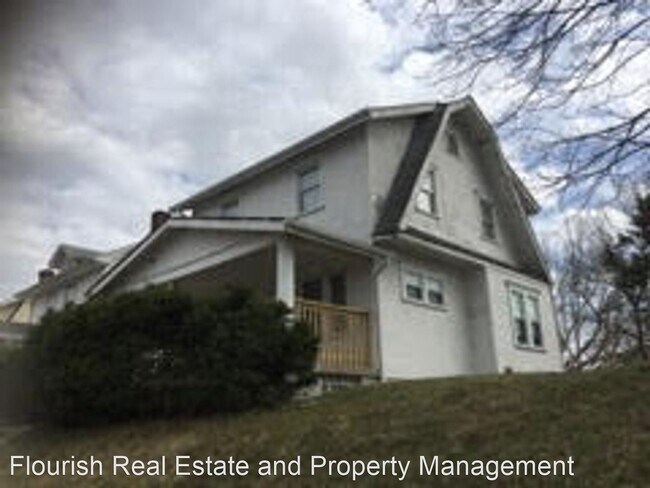 Foto del edificio - 2 br, 1 bath House - 126 E. Maplewood Avenue