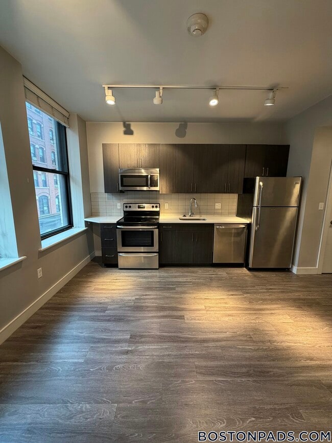 Foto del edificio - 23 Central Ave