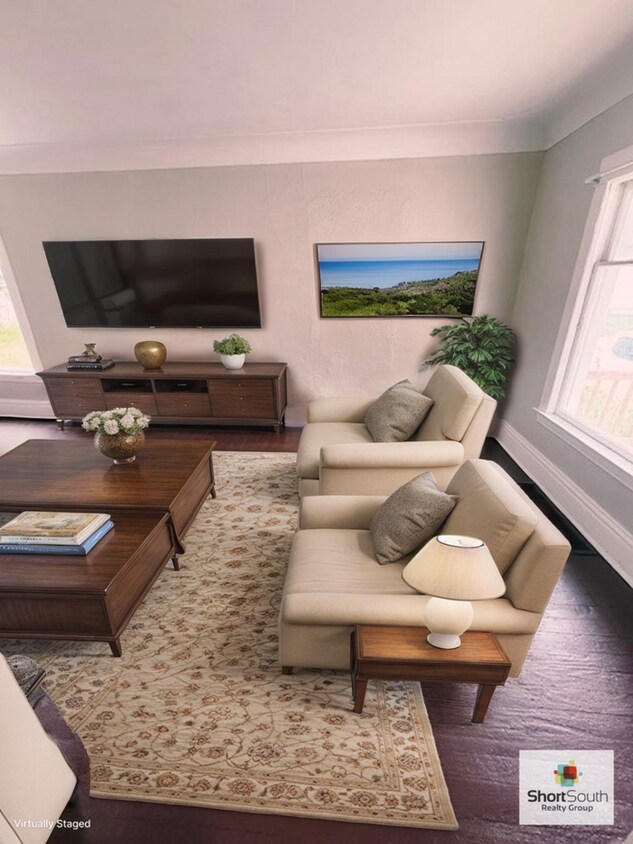 Foto principal - Recently updated 3 bed 1 bath Single Famil...