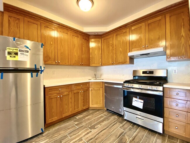 Foto del edificio - 3281 45th St