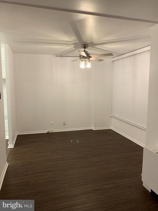Building Photo - 3600 Conshohocken Ave