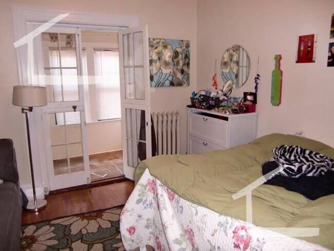 Foto del edificio - Coolidge Corner Area of Brookline. Heat, H...