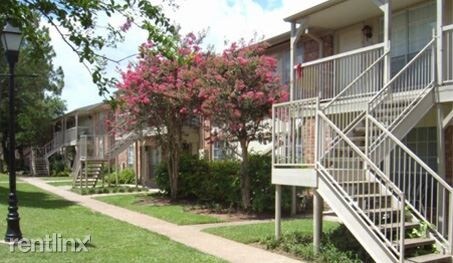 Foto del edificio - 1 br, 1 bath  - 3510 Broadway St # 1863