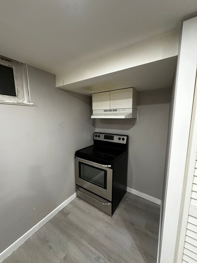 Photo du bâtiment - 1790 Hemlock St