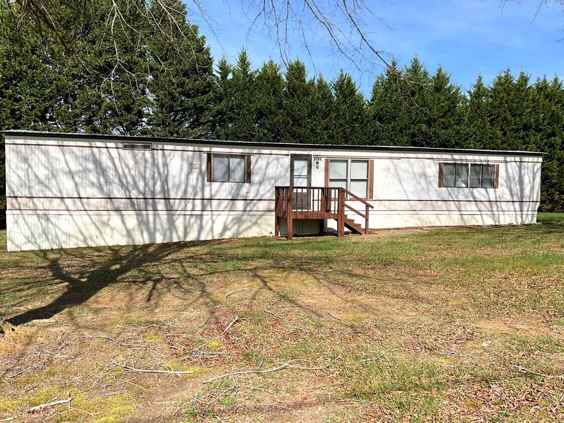 Primary Photo - Mobile Home For Rent with 2 Bedrooms, 2 Ba...