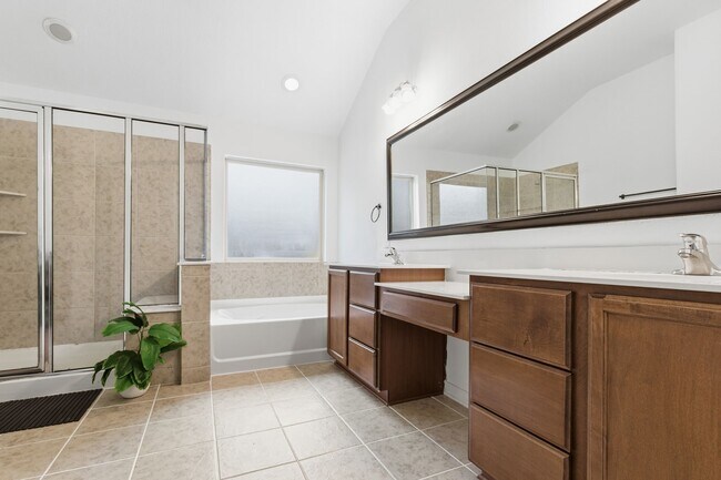 Foto del edificio - 1810 Nantz Ln