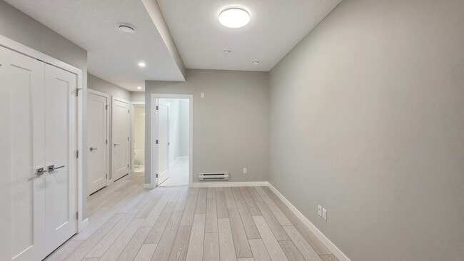 Building Photo - 10005 Huxbury Dr NE