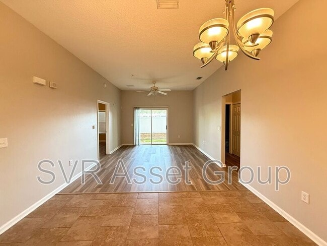 Building Photo - 6063 Maggies Cir