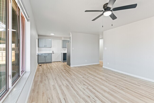 Foto del edificio - 2609 N Key Blvd