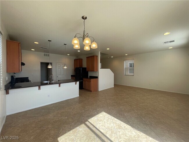 Foto del edificio - 10632 Summerbell St