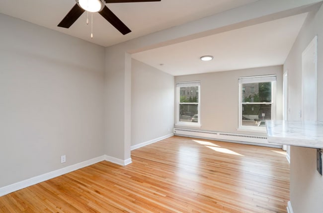 Interior Photo - 116 Oak Grove St – Oak Grove Downtown