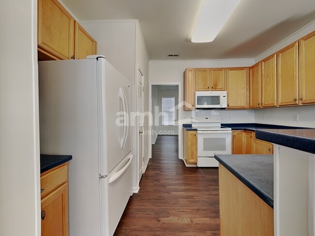 Foto del edificio - 5716 Keowee Way