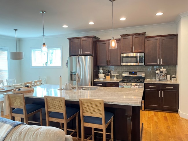 Building Photo - 177 Pineland Cir