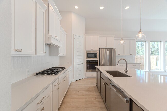 Foto del edificio - 15910 Mahogany Mist Dr