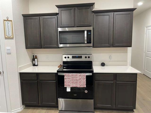 Foto del edificio - 1314 Gdn Grv Dr